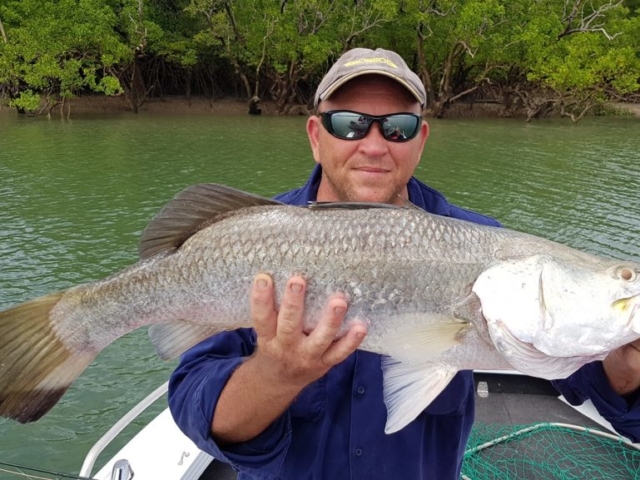 Salt water fly fishing, Barra on fly